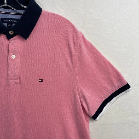 Tommy Hilfiger Custom Fit Salmon Pink Polo with Contrasting Logo Collar Medium - Picture 3 of 10